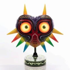 The Legend Of Zelda Majora's Mask / Majora's Mask PVC Mask Collector's Edition With Led Stand - Reissue [Mame Gyorai] -Figuras Maquetas Tienda the legend of zelda majora s mask majora s mask pvc mask collector s edition mame gyorai 1 4